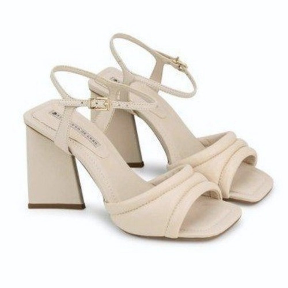 Sapatinho De Luxo Cream Leather Block Heel Sandals Size 8 Minimalist Chic⁸